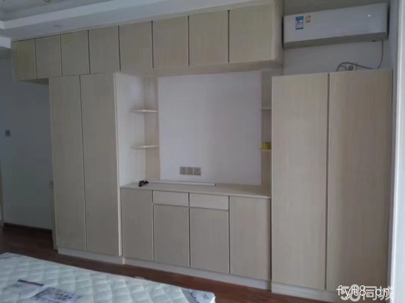 城市花园电梯房125平精装